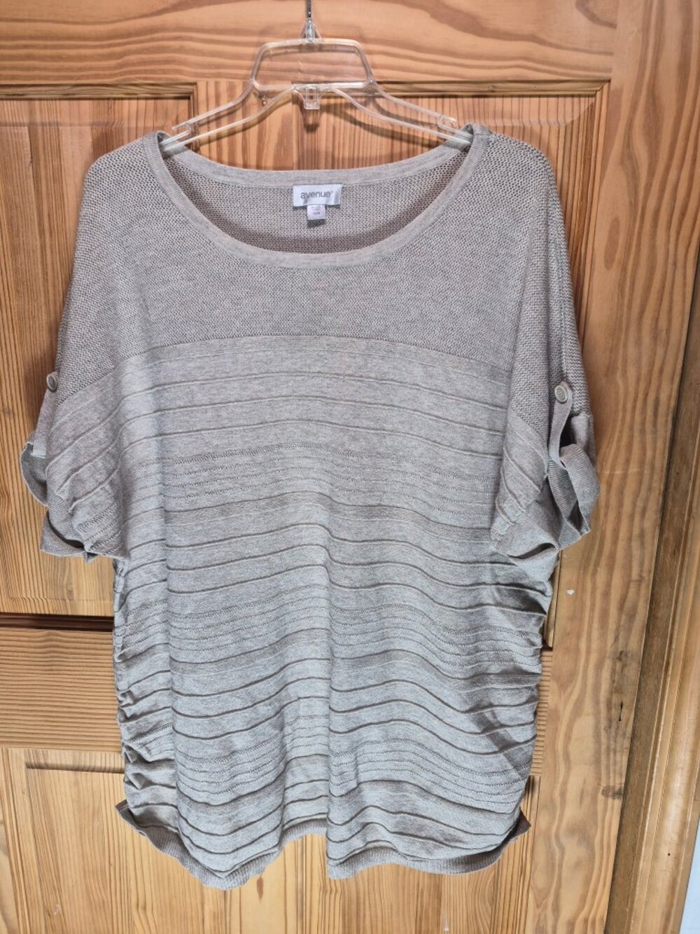 Avenue 26/28 Beige Lightweight Short Sleeve Top